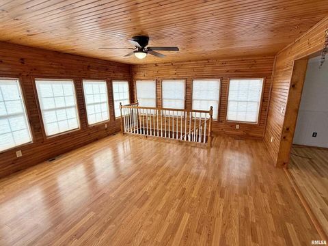 Tiny photo for 2510 STRAWBERRY Road, Brookport, IL 62910 (MLS # EB460713)