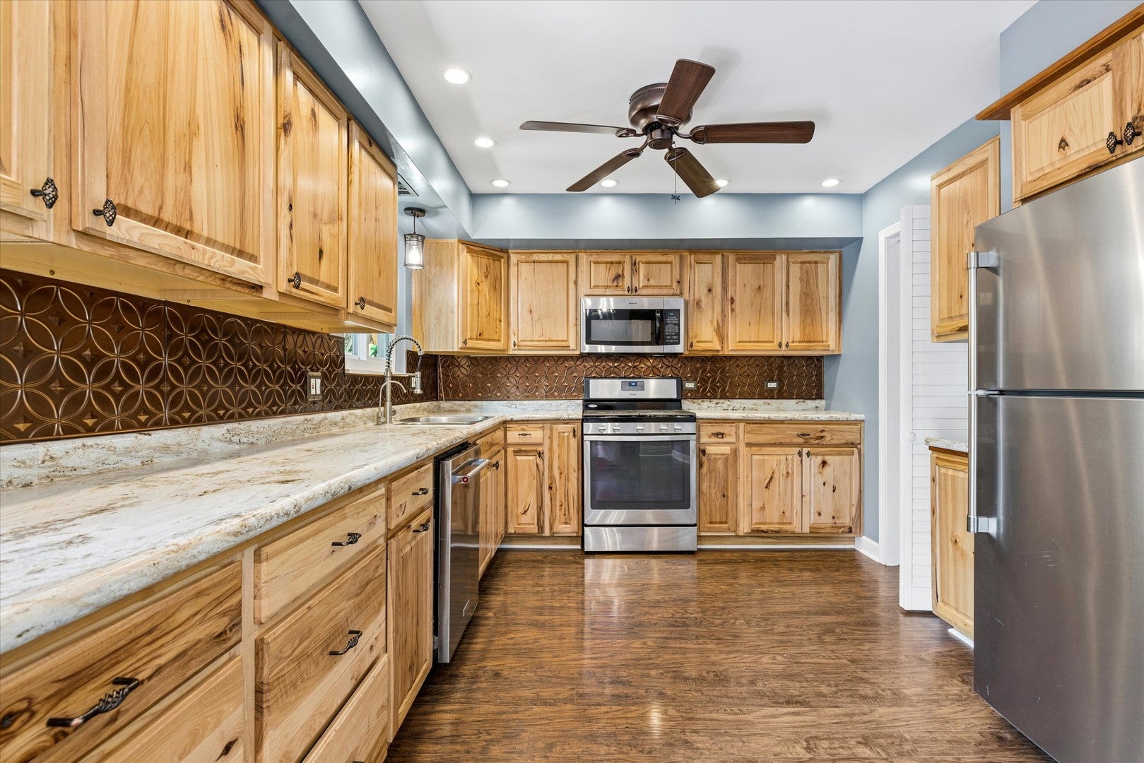 93 Pine Circle