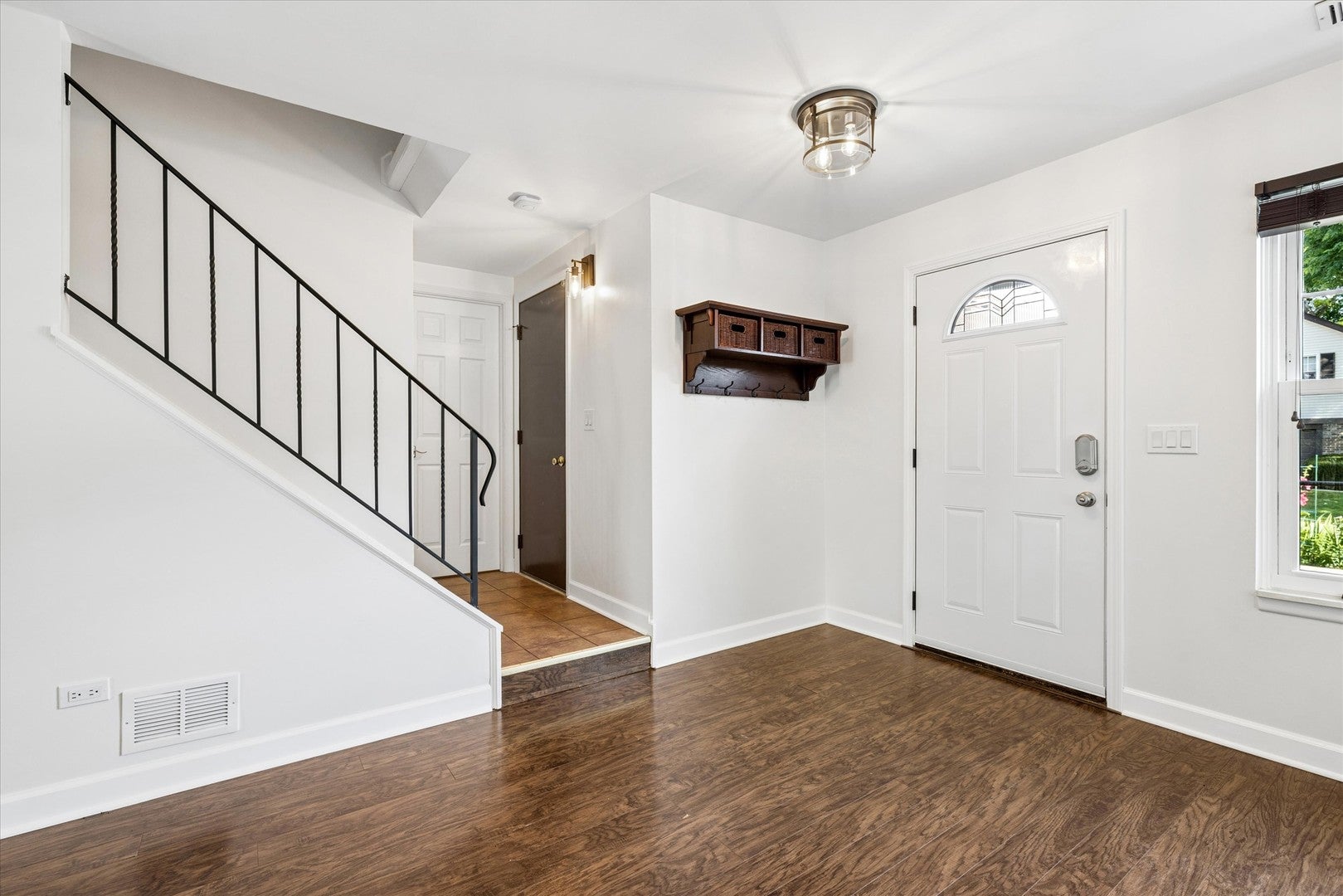 93 Pine Circle