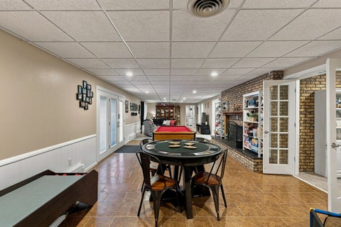 Tiny photo for 1134 33rd St Ct CT, Moline, IL 51265 (MLS # 12746637)