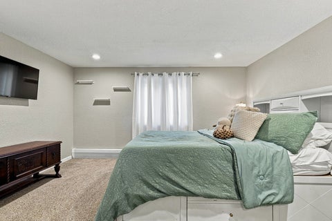 Tiny photo for 1134 33rd St Ct CT, Moline, IL 51265 (MLS # 12746637)