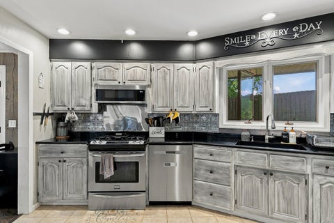 Tiny photo for 1134 33rd St Ct CT, Moline, IL 51265 (MLS # 12746637)