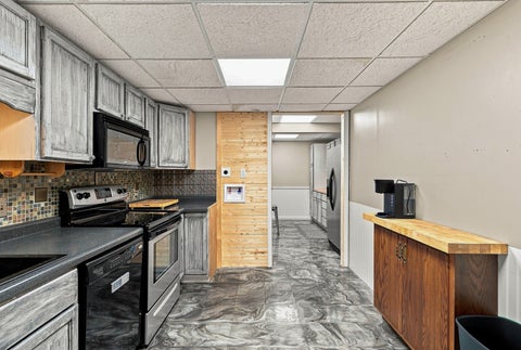 Tiny photo for 1134 33rd St Ct CT, Moline, IL 51265 (MLS # 12746637)