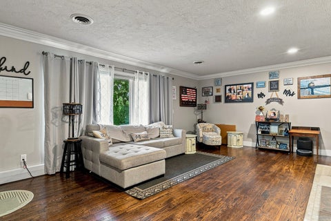 Tiny photo for 1134 33rd St Ct CT, Moline, IL 51265 (MLS # 12746637)