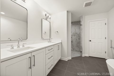 Tiny photo for 8 Concord Drive, Oak Brook, IL 60523 (MLS # 12539788)