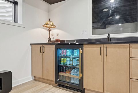 Tiny photo for 8 Concord Drive, Oak Brook, IL 60523 (MLS # 12539788)