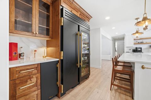 Tiny photo for 8 Concord Drive, Oak Brook, IL 60523 (MLS # 12539788)