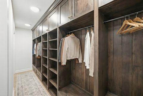 Tiny photo for 8 Concord Drive, Oak Brook, IL 60523 (MLS # 12539788)