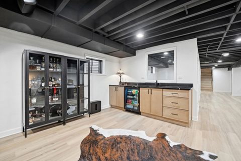 Tiny photo for 8 Concord Drive, Oak Brook, IL 60523 (MLS # 12539788)