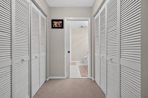 Tiny photo for 640 Walnut Oaks Drive, Roselle, IL 60172 (MLS # 12765166)