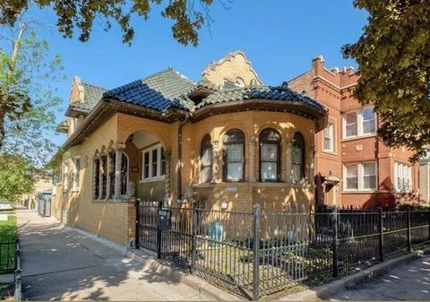 2100 N Avers Avenue Chicago IL 60647