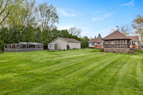 Tiny photo for 12455 W 33rd Street, Beach Park, IL 60099 (MLS # 12622320)