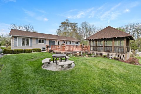 Tiny photo for 12455 W 33rd Street, Beach Park, IL 60099 (MLS # 12622320)