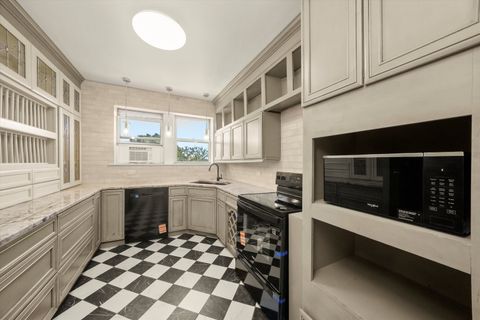 Tiny photo for 6922 S Jeffery Boulevard #5N, Chicago, IL 60649 (MLS # 12449202)