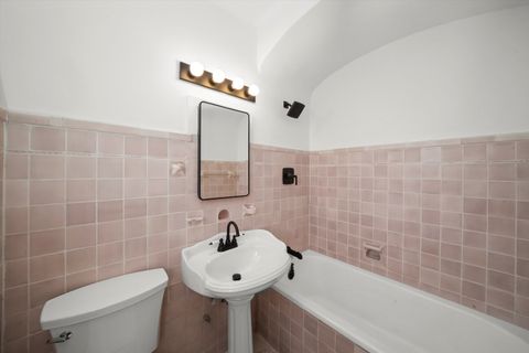 Tiny photo for 6922 S Jeffery Boulevard #5N, Chicago, IL 60649 (MLS # 12449202)