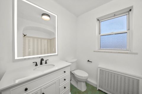 Tiny photo for 6922 S Jeffery Boulevard #5N, Chicago, IL 60649 (MLS # 12449202)