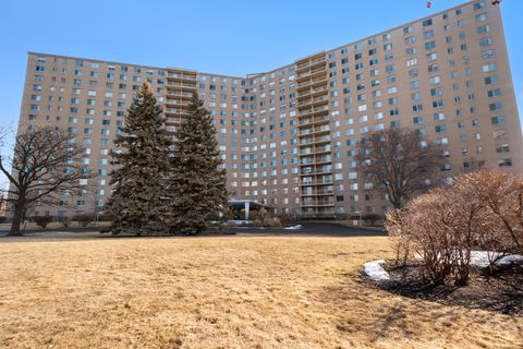 7061 N Kedzie Avenue 613 Chicago IL 60645