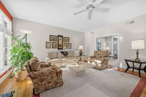 Tiny photo for 1427 Cress Creek Court, Naperville, IL 60563 (MLS # 12584848)