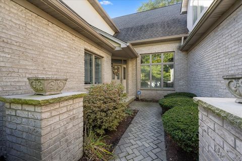 Tiny photo for 1427 Cress Creek Court, Naperville, IL 60563 (MLS # 12584848)