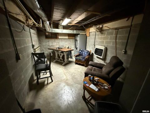 Tiny photo for 41 Cache Avenue, Buncombe, IL 62912 (MLS # EB458514)