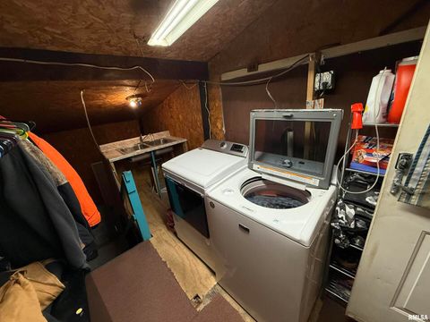 Tiny photo for 41 Cache Avenue, Buncombe, IL 62912 (MLS # EB458514)