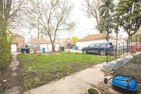 Tiny photo for 10210 S Bensley Avenue, Chicago, IL 60617 (MLS # 12584798)