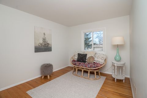 Tiny photo for 943 Cambridge Lane, Crystal Lake, IL 60014 (MLS # 12521585)