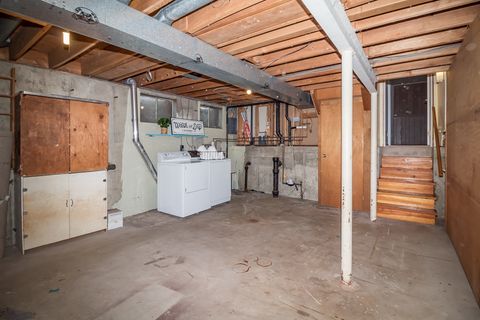 Tiny photo for 943 Cambridge Lane, Crystal Lake, IL 60014 (MLS # 12521585)