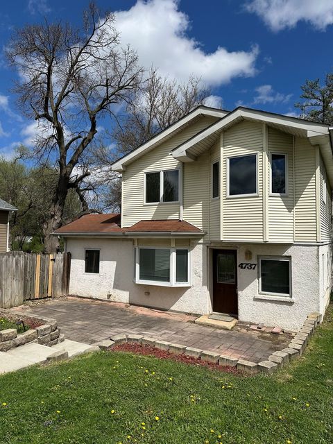 Tiny photo for 4737 Winchester Avenue, Lisle, IL 60532 (MLS # 12623665)