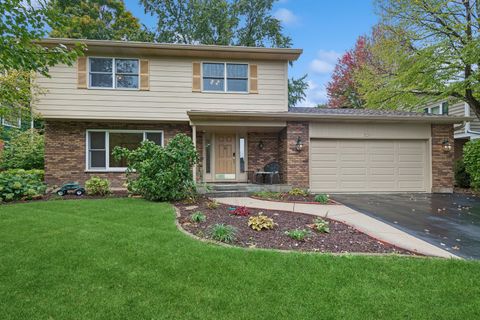 Photo of 226 ABERDEEN Road, Cary, IL 60013 (MLS # 12495144)