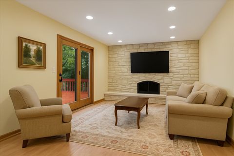 Tiny photo for 226 ABERDEEN Road, Cary, IL 60013 (MLS # 12495144)