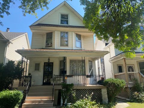Photo of 2323 N Monticello Avenue, Chicago, IL 60647 (MLS # 12410976)