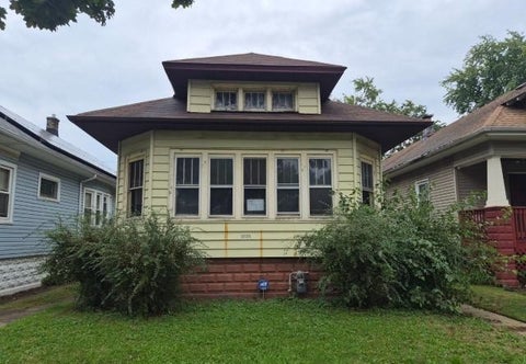 Photo of 12135 S Princeton Avenue, Chicago, IL 60628 (MLS # 12796523)