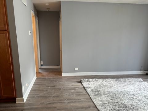 Tiny photo for 210 N Waterford Drive #210, Schaumburg, IL 60194 (MLS # 12522859)