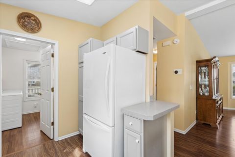 Tiny photo for 1810 Paddock Court, Grayslake, IL 60030 (MLS # 12592908)