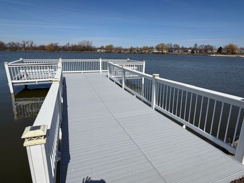 Tiny photo for 1810 Paddock Court, Grayslake, IL 60030 (MLS # 12592908)