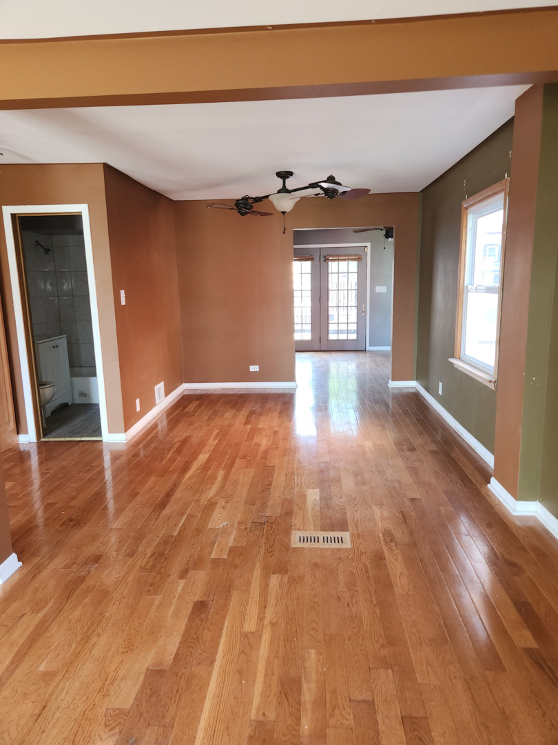 3756 W 85th Place