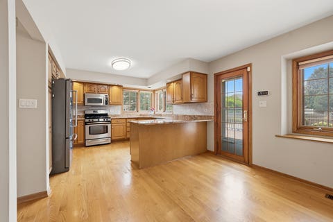Tiny photo for 1522 Coventry Lane, Munster, IN 46321 (MLS # 12737053)