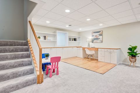 Tiny photo for 241 Wildflower Lane, La Grange, IL 60525 (MLS # 12565339)