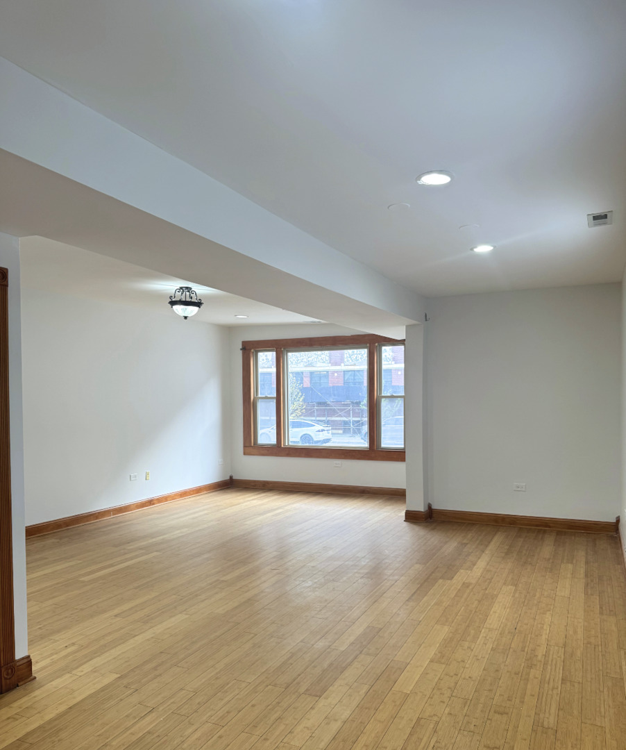 1814 W Pershing Road