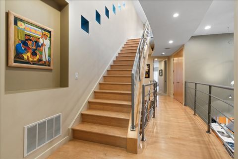 Tiny photo for 930 W Wolfram Street, Chicago, IL 60657 (MLS # 12686248)