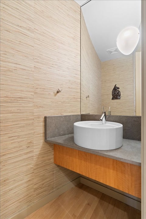 Tiny photo for 930 W Wolfram Street, Chicago, IL 60657 (MLS # 12686248)