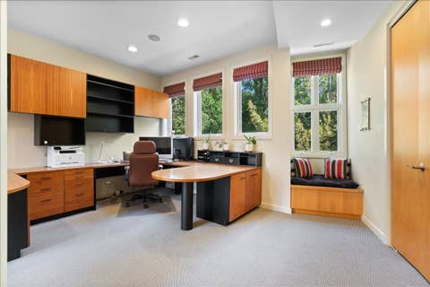 Tiny photo for 930 W Wolfram Street, Chicago, IL 60657 (MLS # 12686248)