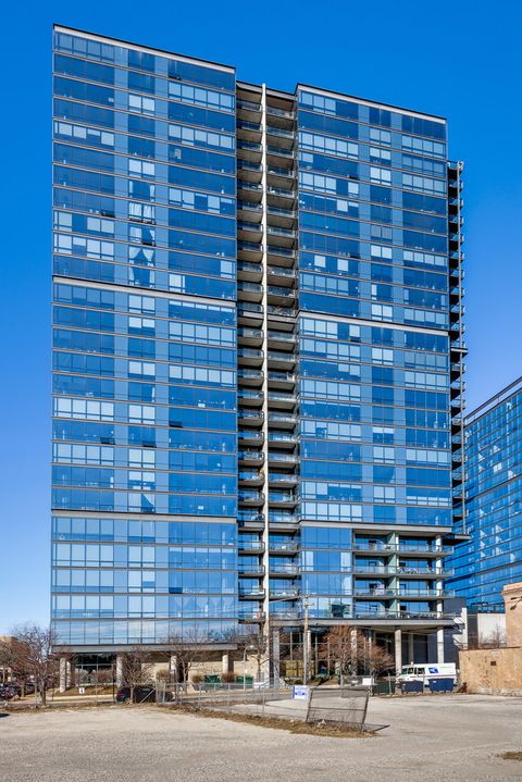 Photo of 860 W Blackhawk Street #1202, Chicago, IL 60622 (MLS # 12574992)