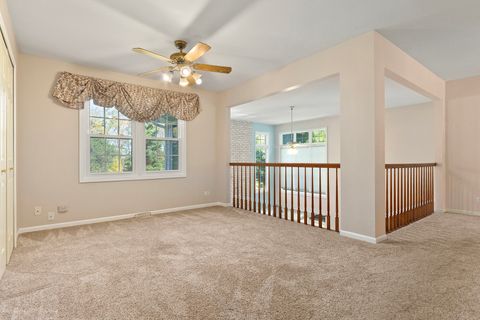 Tiny photo for 52 Oak Creek Drive, Yorkville, IL 60560 (MLS # 12474333)