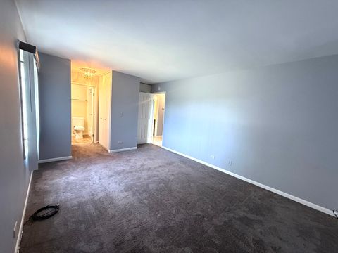 Tiny photo for 3108 ROBERTS Drive #6, Woodridge, IL 60517 (MLS # 12477993)