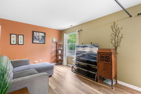 Tiny photo for 417 Newbury Drive, Island Lake, IL 60042 (MLS # 12675465)
