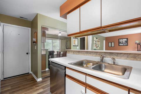 Tiny photo for 417 Newbury Drive, Island Lake, IL 60042 (MLS # 12675465)