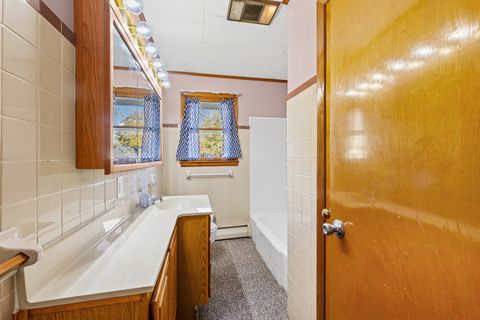 Tiny photo for 419 N MAIN Street, Farmer City, IL 61842 (MLS # 12512099)