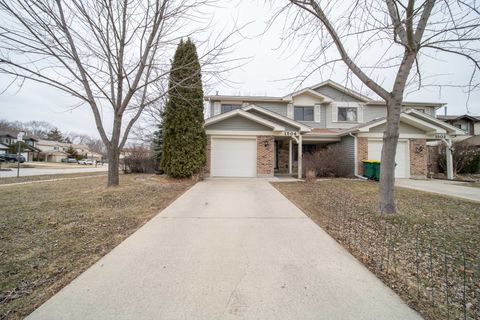Tiny photo for 1504 Chippewa Trail, Wheeling, IL 60090 (MLS # 12554383)